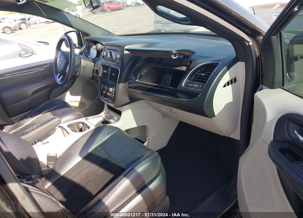 2014 DODGE GRAND CARAVAN SXT 30TH ANNIVERSARY VIN: 2C4RDGCG9ER250637