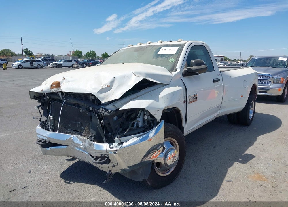 2018 RAM 3500 TRADESMAN REGULAR CAB 4X2 8' BOX VIN: 3C63RPAL2JG372139