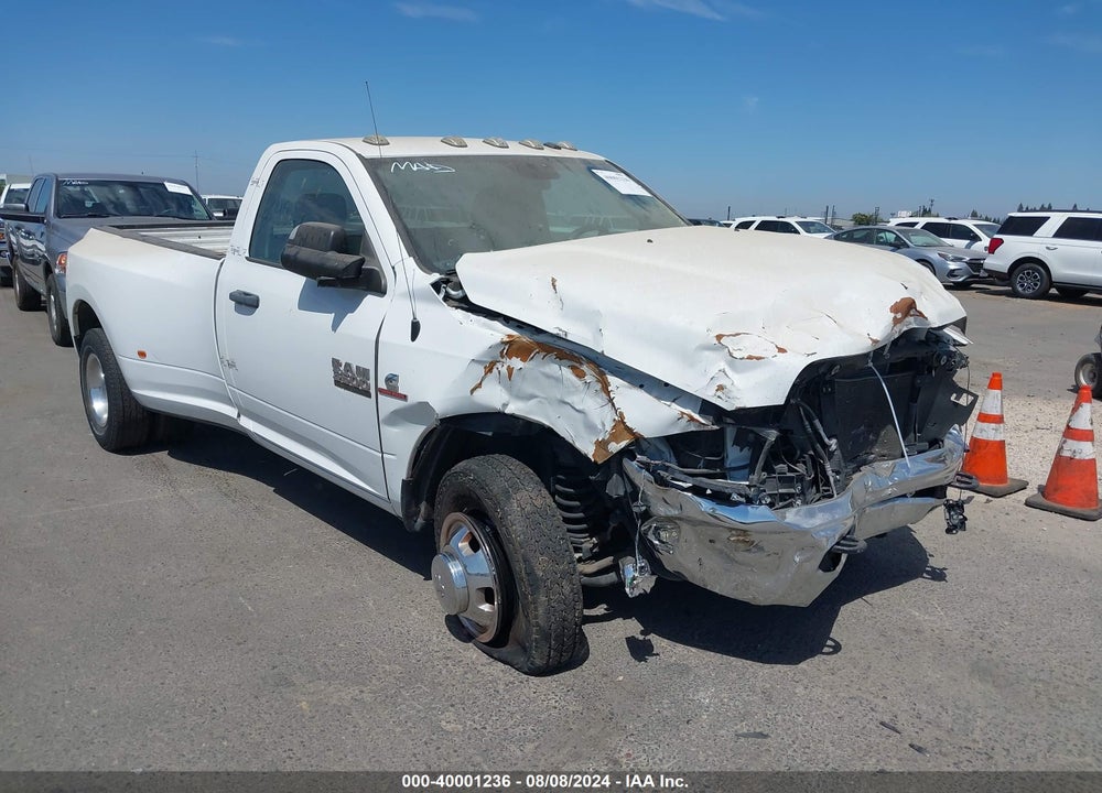 2018 RAM 3500 TRADESMAN REGULAR CAB 4X2 8' BOX VIN: 3C63RPAL2JG372139