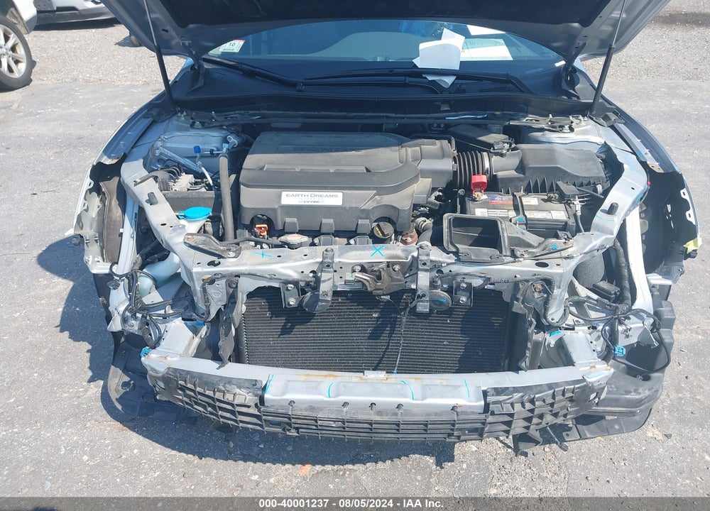 2017 HONDA ACCORD EX-L V6 VIN: 1HGCR3F89HA005173