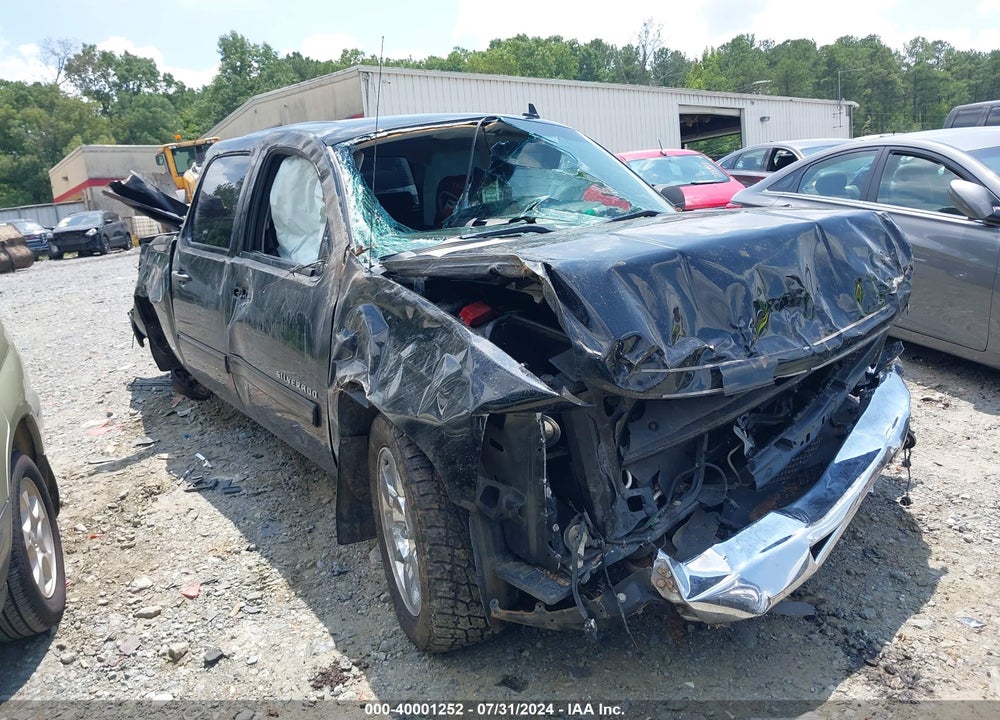 2013 CHEVROLET SILVERADO 1500 LT VIN: 3GCPKSE71DG214393