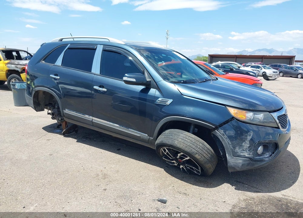 2011 KIA SORENTO EX V6 VIN: 5XYKU4A29BG070825