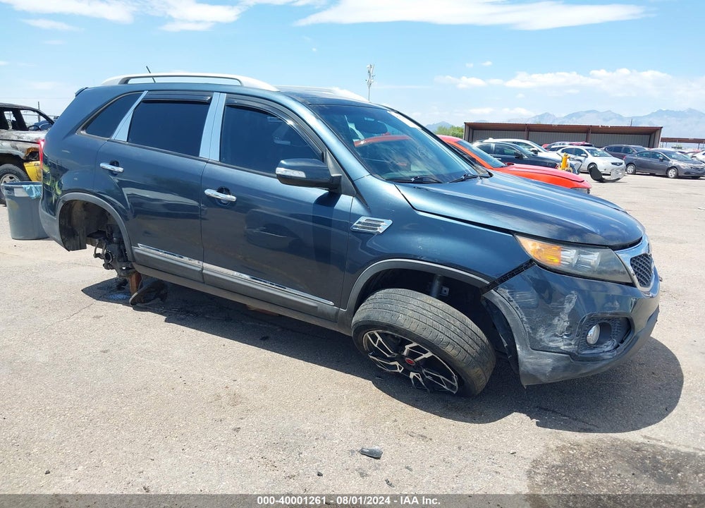 2011 KIA SORENTO EX V6 VIN: 5XYKU4A29BG070825