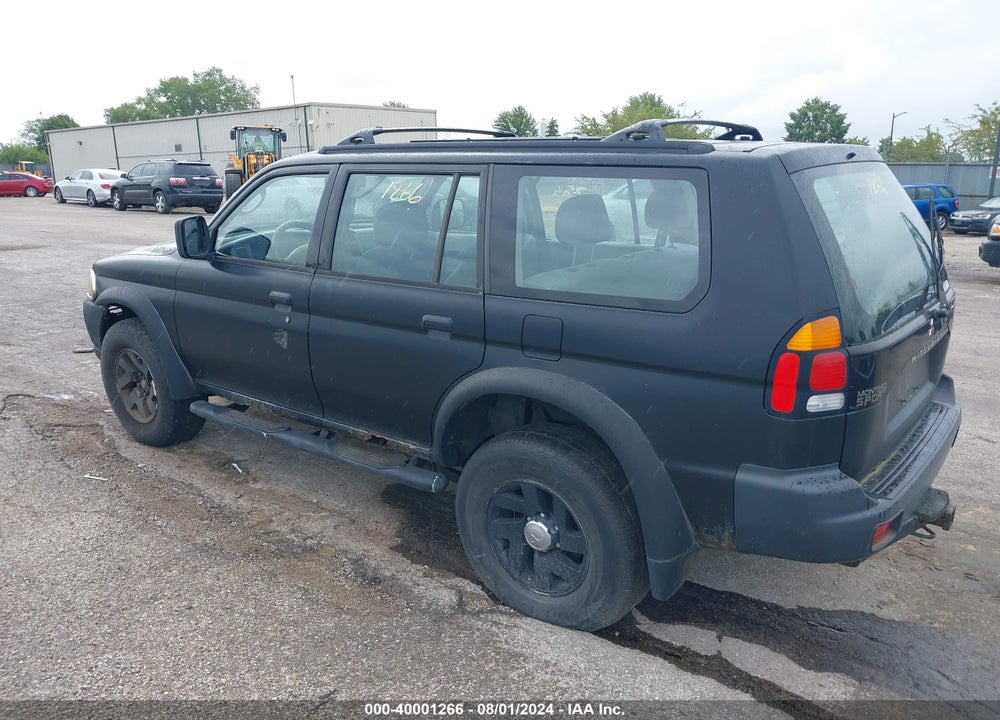 2000 MITSUBISHI MONTERO SPORT ES VIN: JA4LS21H9YP056524