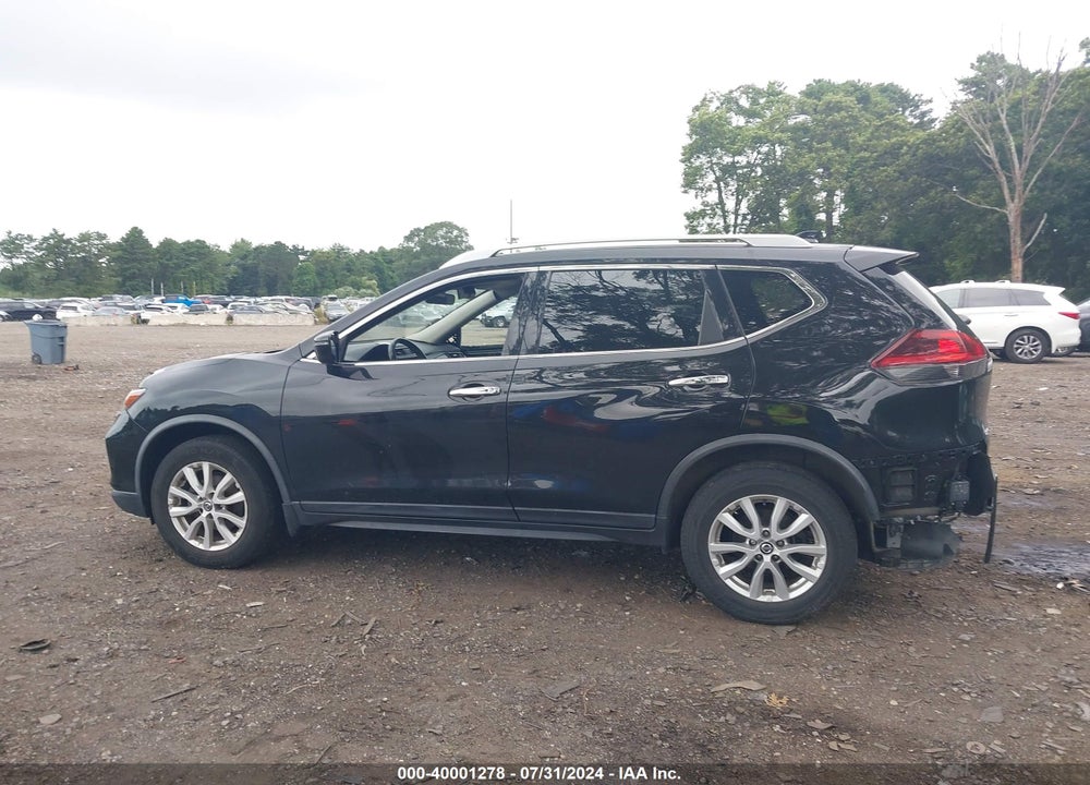 2019 NISSAN ROGUE SV VIN: JN8AT2MV8KW383638