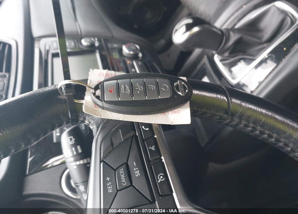 2019 NISSAN ROGUE SV VIN: JN8AT2MV8KW383638
