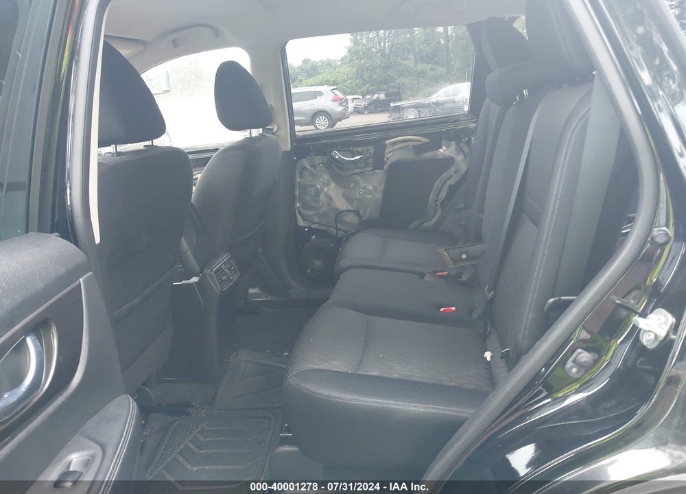 2019 NISSAN ROGUE SV VIN: JN8AT2MV8KW383638