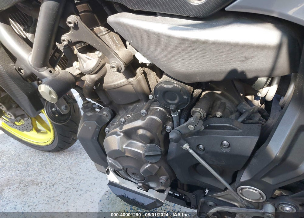 2016 YAMAHA FZ07 C VIN: JYARM06Y6GA002585