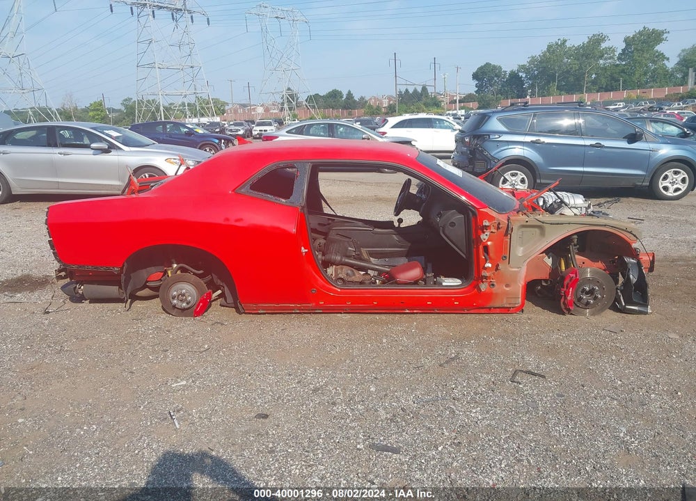2016 DODGE CHALLENGER SRT HELLCAT VIN: 2C3CDZC90GH274860