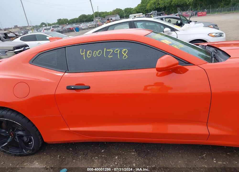 2019 CHEVROLET CAMARO 2SS VIN: 1G1FH1R76K0104304