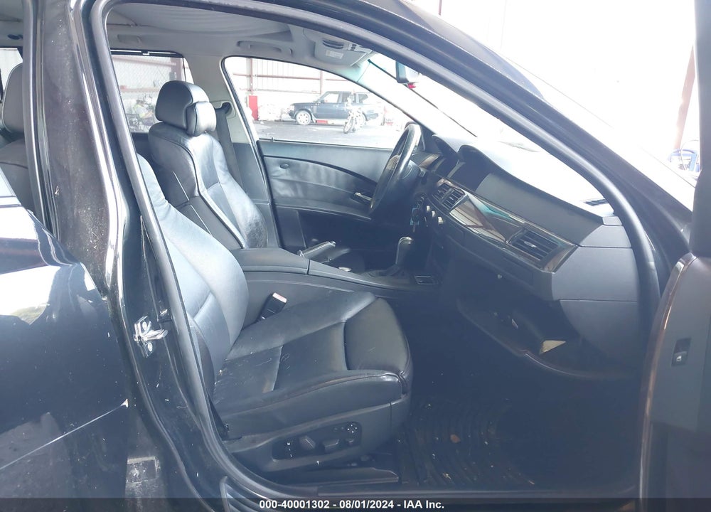 2006 BMW 530XIT VIN: WBANN73546CN01453