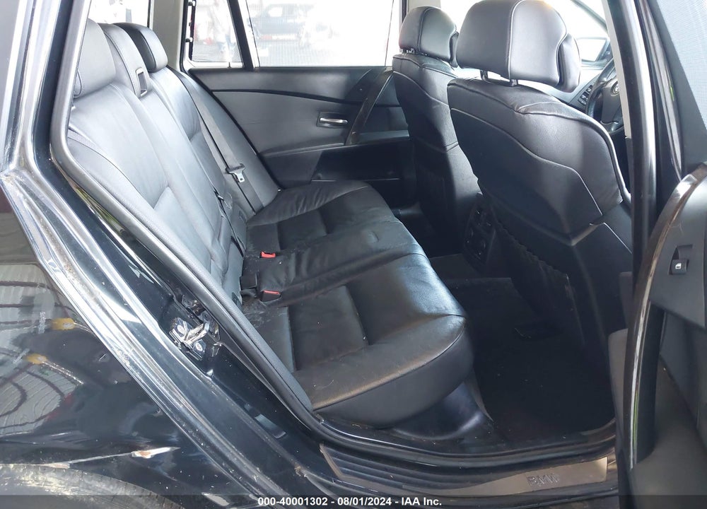 2006 BMW 530XIT VIN: WBANN73546CN01453