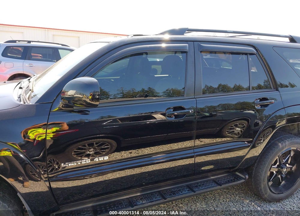 2005 TOYOTA 4RUNNER LIMITED V8 VIN: JTEBT17R450051384