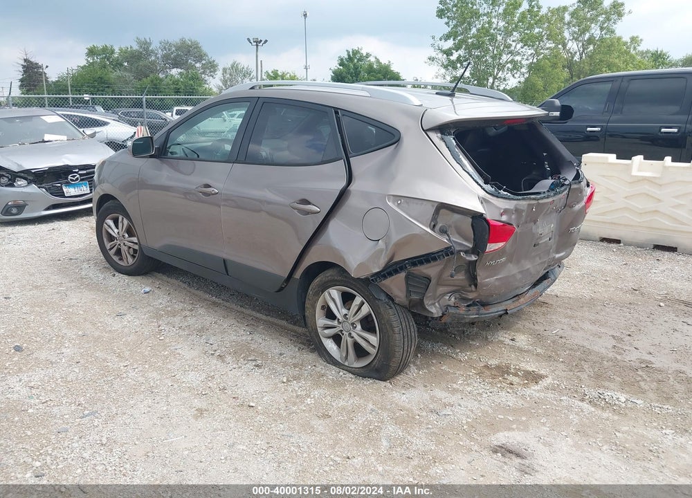 2013 HYUNDAI TUCSON GLS VIN: KM8JU3AC2DU710207