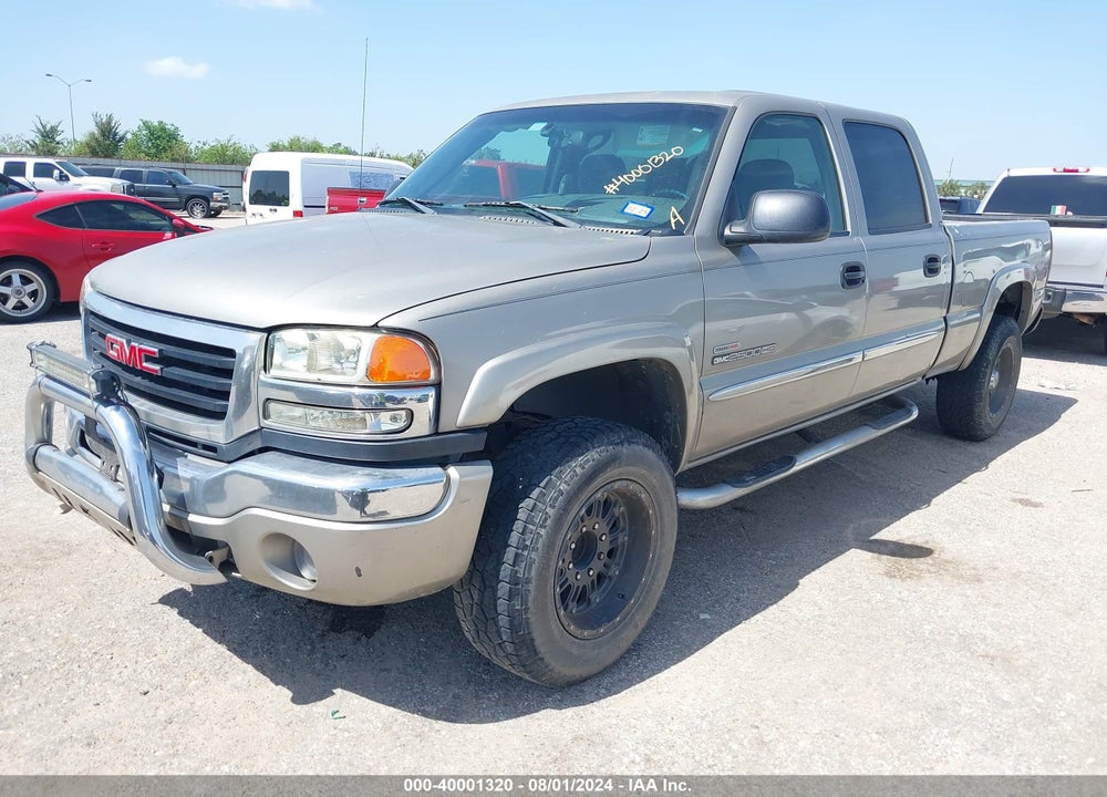 2003 GMC SIERRA 2500HD SLE VIN: 1GTHC23103F129402