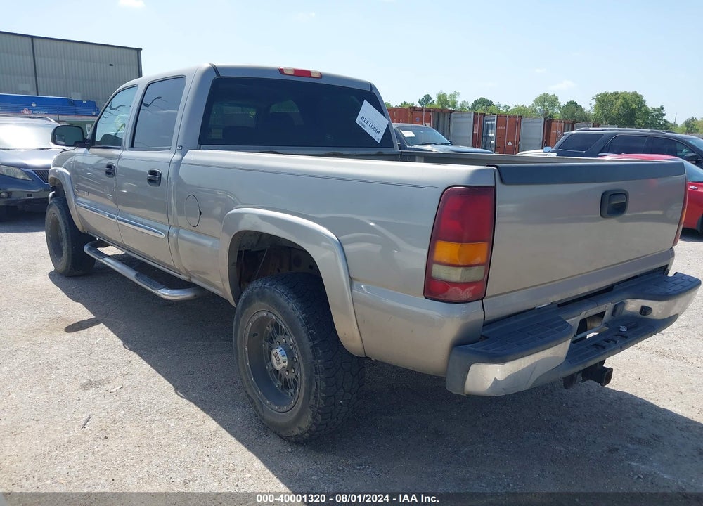 2003 GMC SIERRA 2500HD SLE VIN: 1GTHC23103F129402
