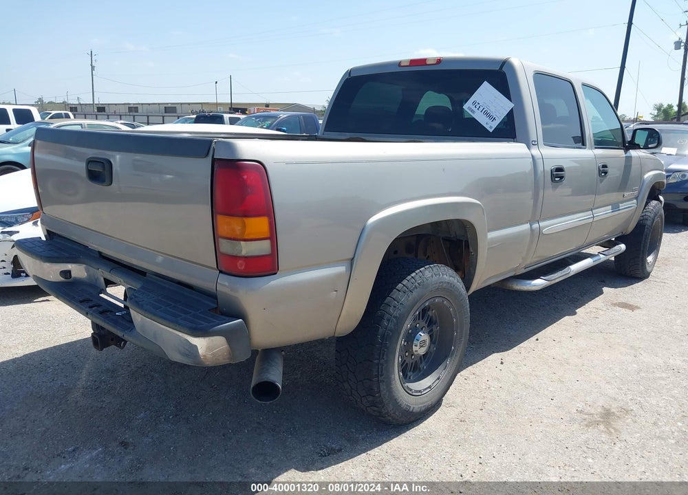 2003 GMC SIERRA 2500HD SLE VIN: 1GTHC23103F129402