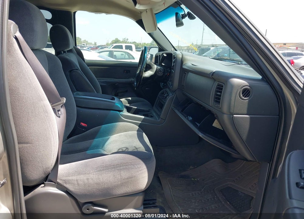 2003 GMC SIERRA 2500HD SLE VIN: 1GTHC23103F129402