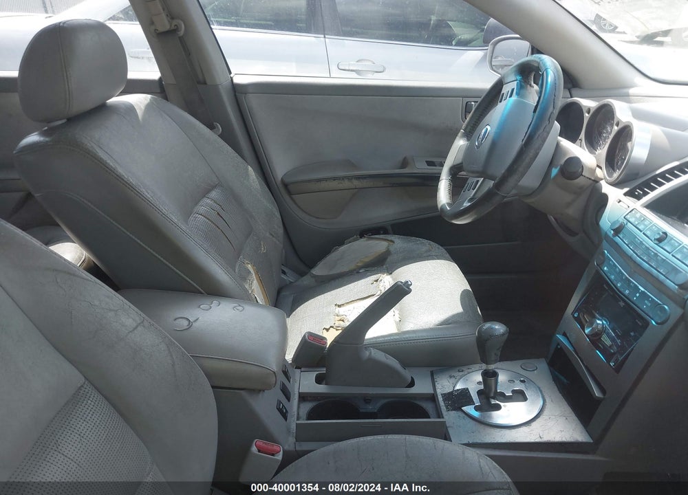 2004 NISSAN MAXIMA 3.5 SE VIN: 1N4BA41E74C917017