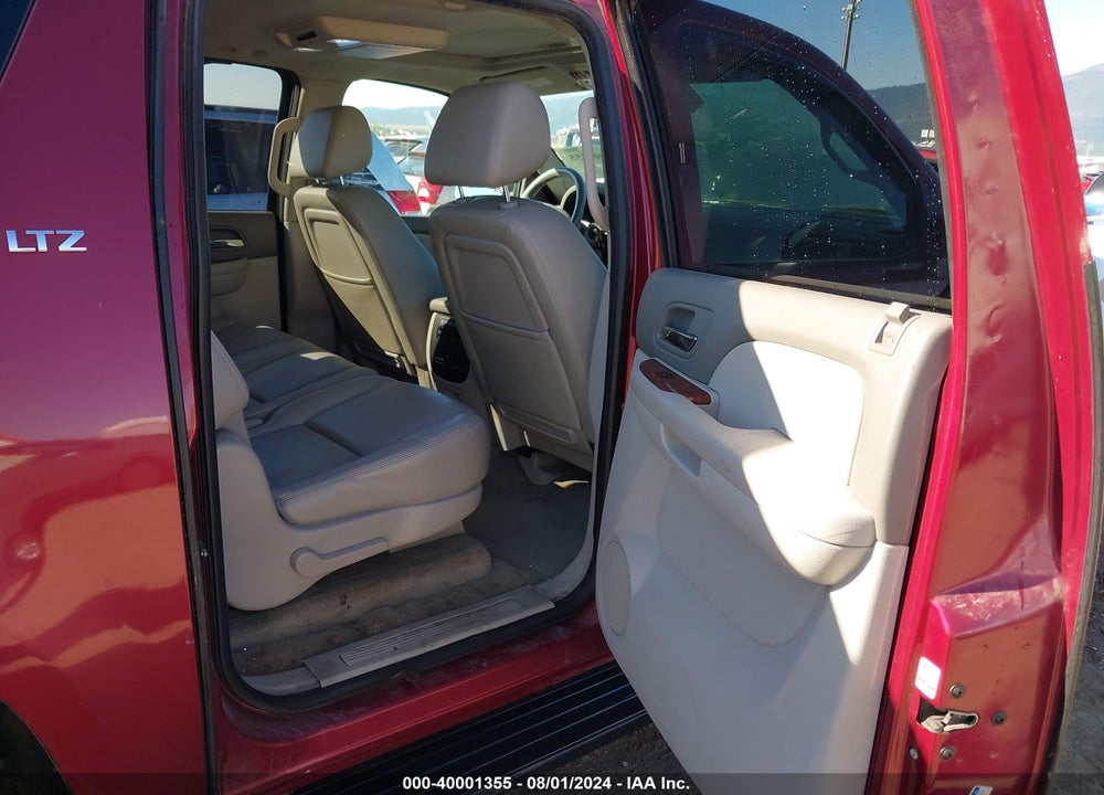 2009 CHEVROLET SUBURBAN 1500 LTZ VIN: 1GNFK36369R302853