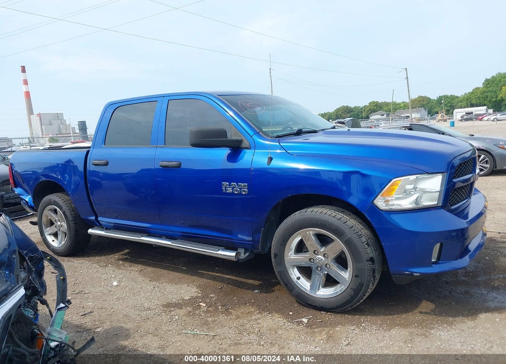 2016 RAM 1500 EXPRESS VIN: 1C6RR7KG0GS339413