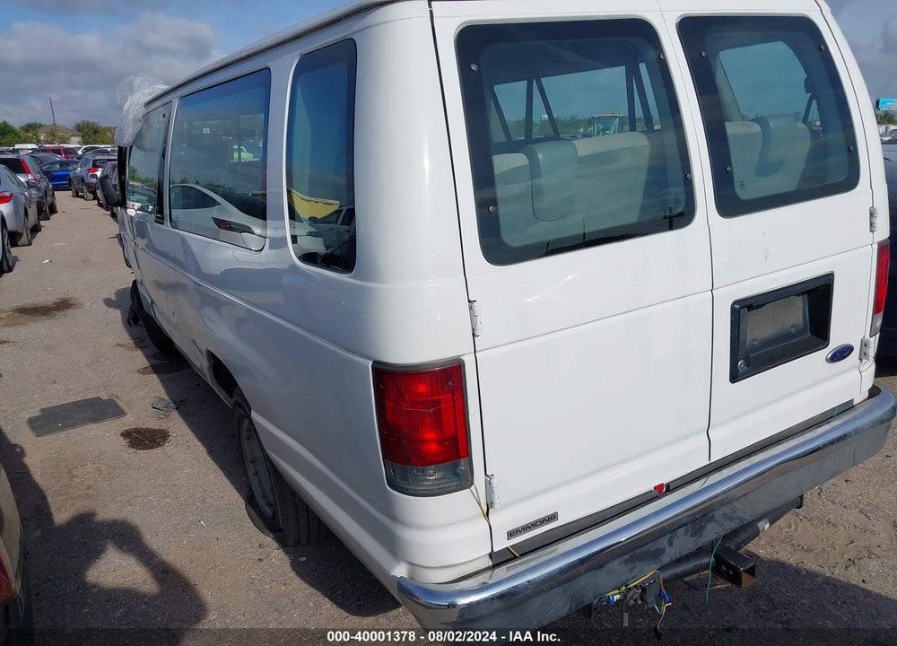 2010 FORD E-350 SUPER DUTY XL/XLT VIN: 1FBSS3BL7ADA00863