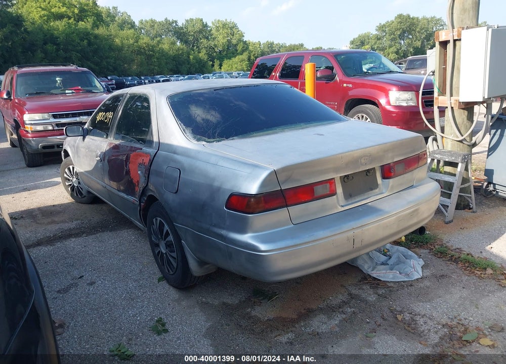 1998 TOYOTA CAMRY LE V6 VIN: 4T1BF28K6WU064758