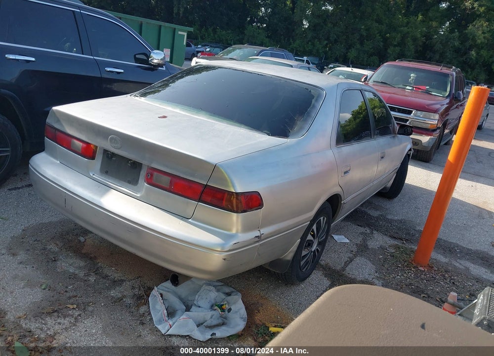 1998 TOYOTA CAMRY LE V6 VIN: 4T1BF28K6WU064758