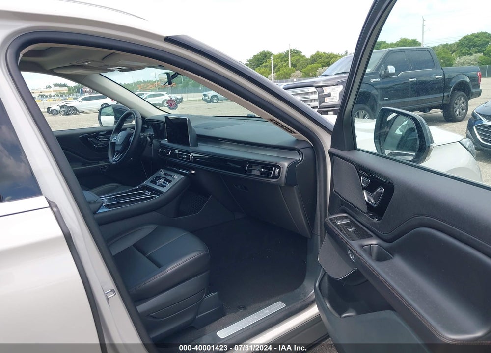 2023 LINCOLN AVIATOR STANDARD VIN: 5LM5J6WC9PGL27594
