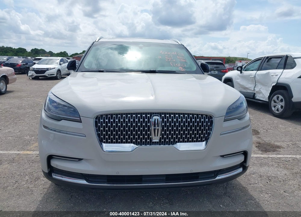 2023 LINCOLN AVIATOR STANDARD VIN: 5LM5J6WC9PGL27594