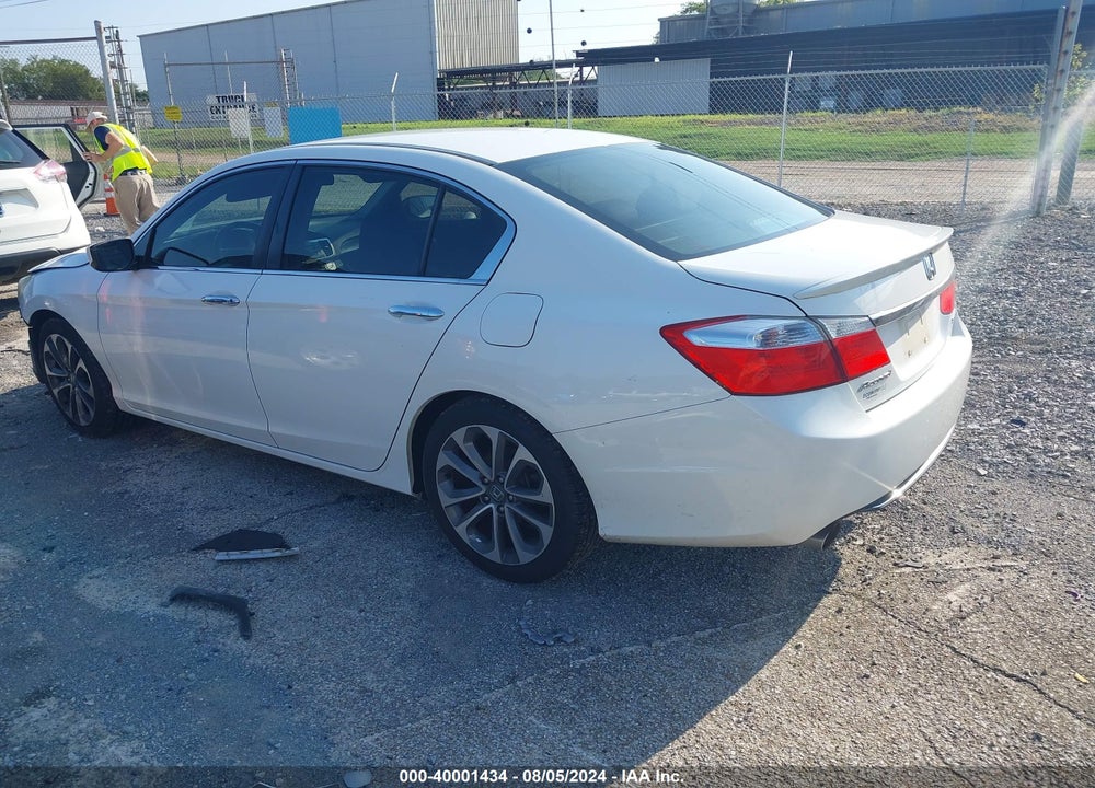 2015 HONDA ACCORD SPORT VIN: 1HGCR2F51FA232127