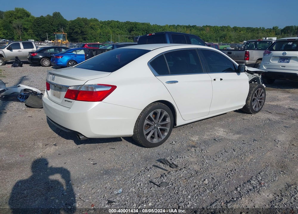 2015 HONDA ACCORD SPORT VIN: 1HGCR2F51FA232127