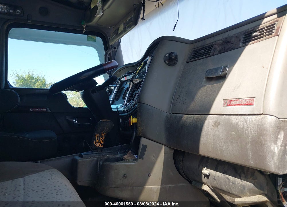 2015 KENWORTH CONSTRUCTION T660 VIN: 1XKADP9X4FJ448413