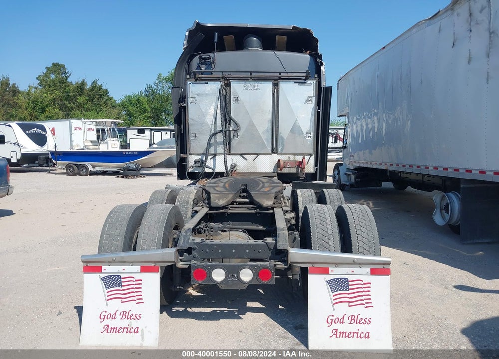 2015 KENWORTH CONSTRUCTION T660 VIN: 1XKADP9X4FJ448413
