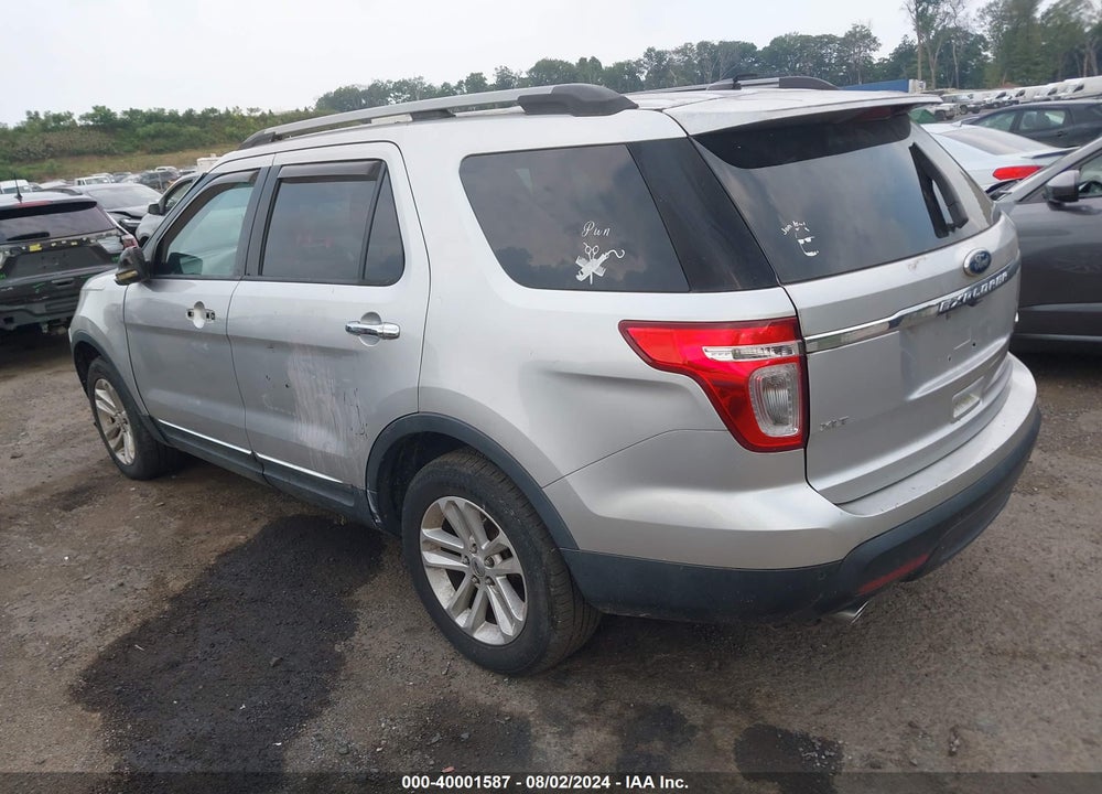 2011 FORD EXPLORER XLT VIN: 1FMHK8D86BGA08413