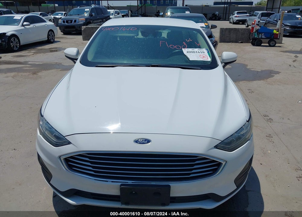2019 FORD FUSION HYBRID SE VIN: 3FA6P0LUXKR241769