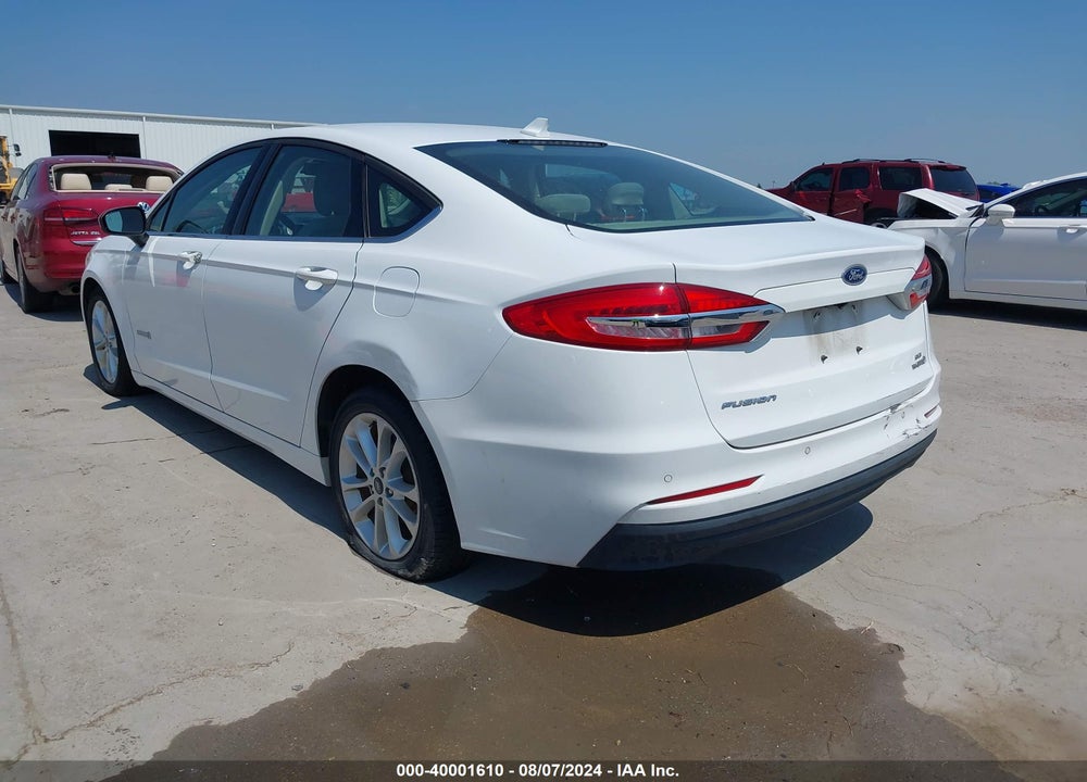2019 FORD FUSION HYBRID SE VIN: 3FA6P0LUXKR241769