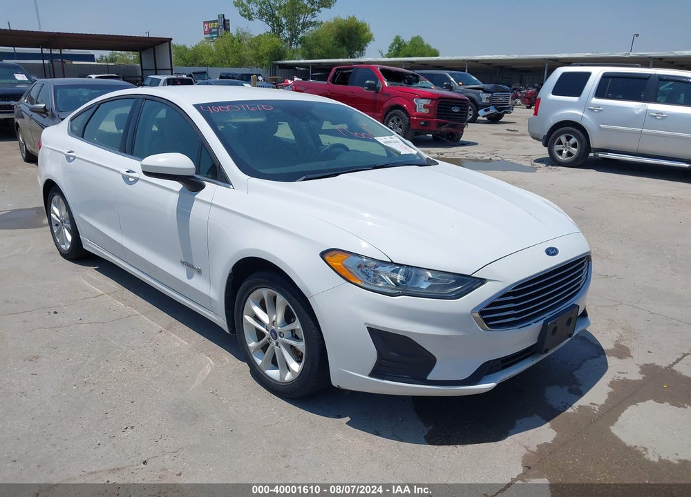 2019 FORD FUSION HYBRID SE VIN: 3FA6P0LUXKR241769