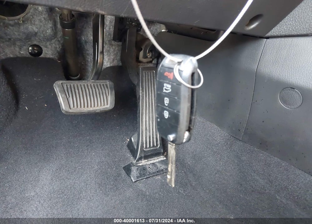2014 KIA SORENTO LX VIN: 5XYKT4A6XEG544842