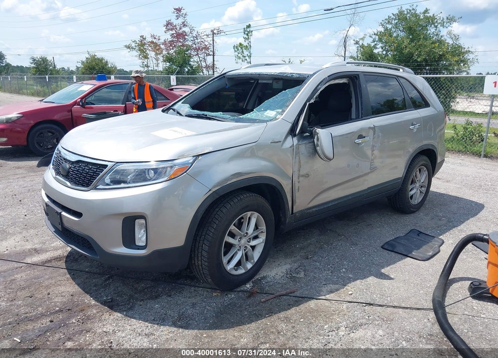 2014 KIA SORENTO LX VIN: 5XYKT4A6XEG544842