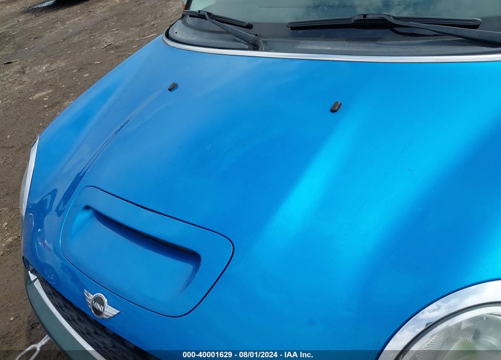 2012 MINI COOPER S VIN: WMWSV3C5XCTY27717