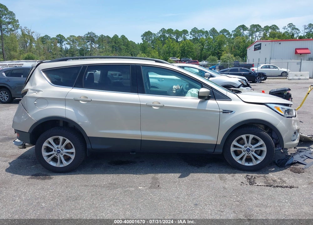 2018 FORD ESCAPE SE VIN: 1FMCU0GD6JUB07599