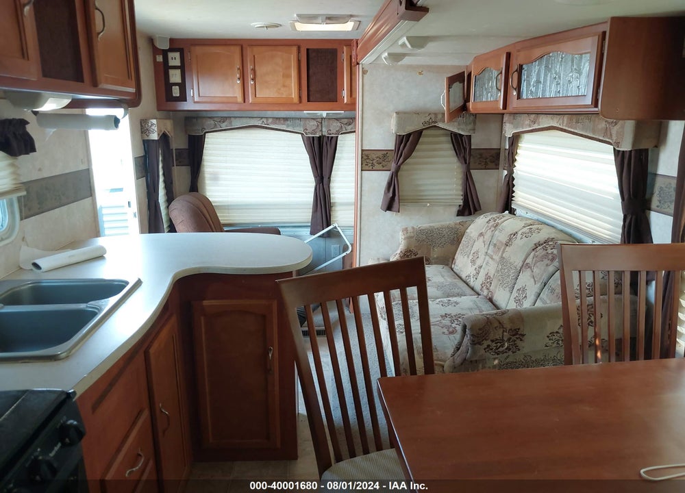 2008 FOREST RIVER CHEROKEE VIN: 4X4TWBC288T135509