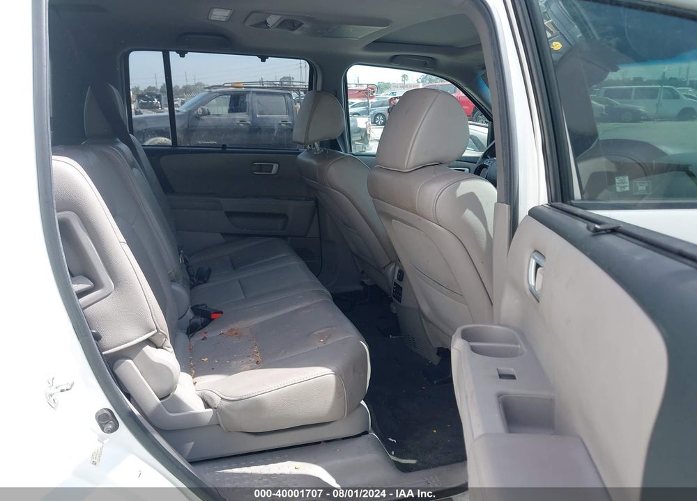 2012 HONDA PILOT TOURING VIN: 5FNYF3H94CB041761
