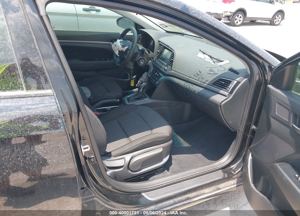 2018 HYUNDAI ELANTRA SEL VIN: 5NPD84LF8JH358159