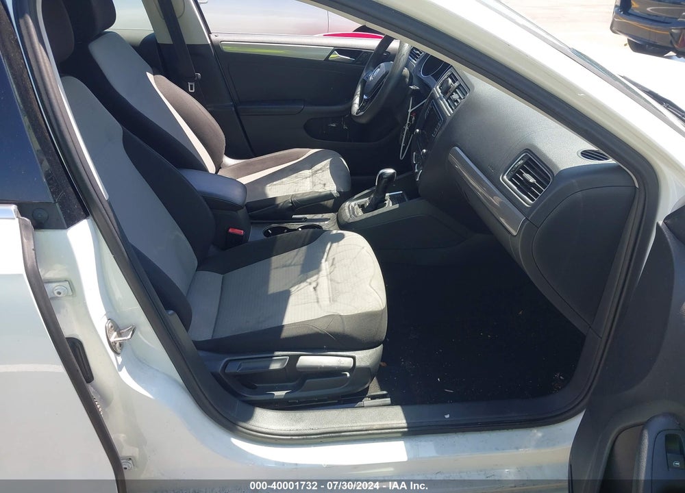 2017 VOLKSWAGEN JETTA 1.4T S VIN: 3VW2B7AJ6HM354372