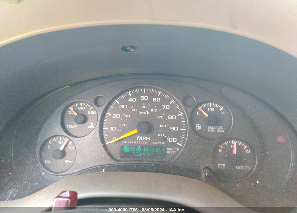 1998 CHEVROLET S-10 LS FLEETSIDE VIN: 1GCCS1947WK203435