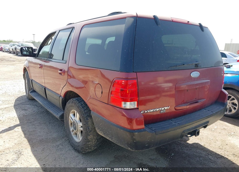 2003 FORD EXPEDITION XLT VIN: 1FMPU15L03LA63156