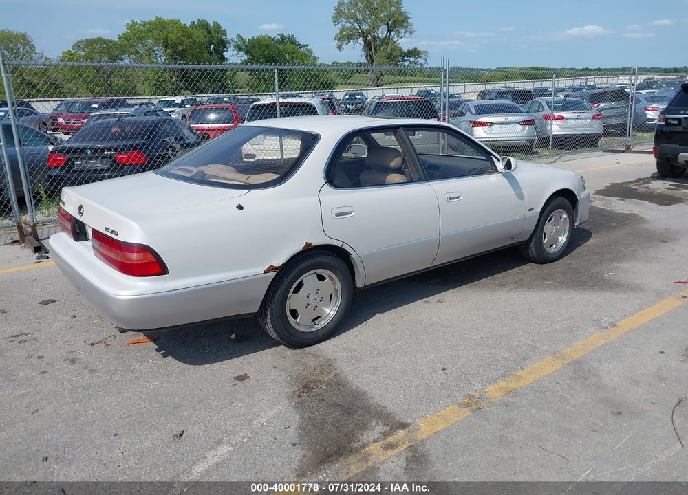 1996 LEXUS ES 300 VIN: JT8BF12G7T0171094