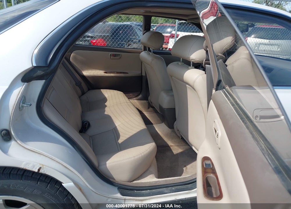 1996 LEXUS ES 300 VIN: JT8BF12G7T0171094